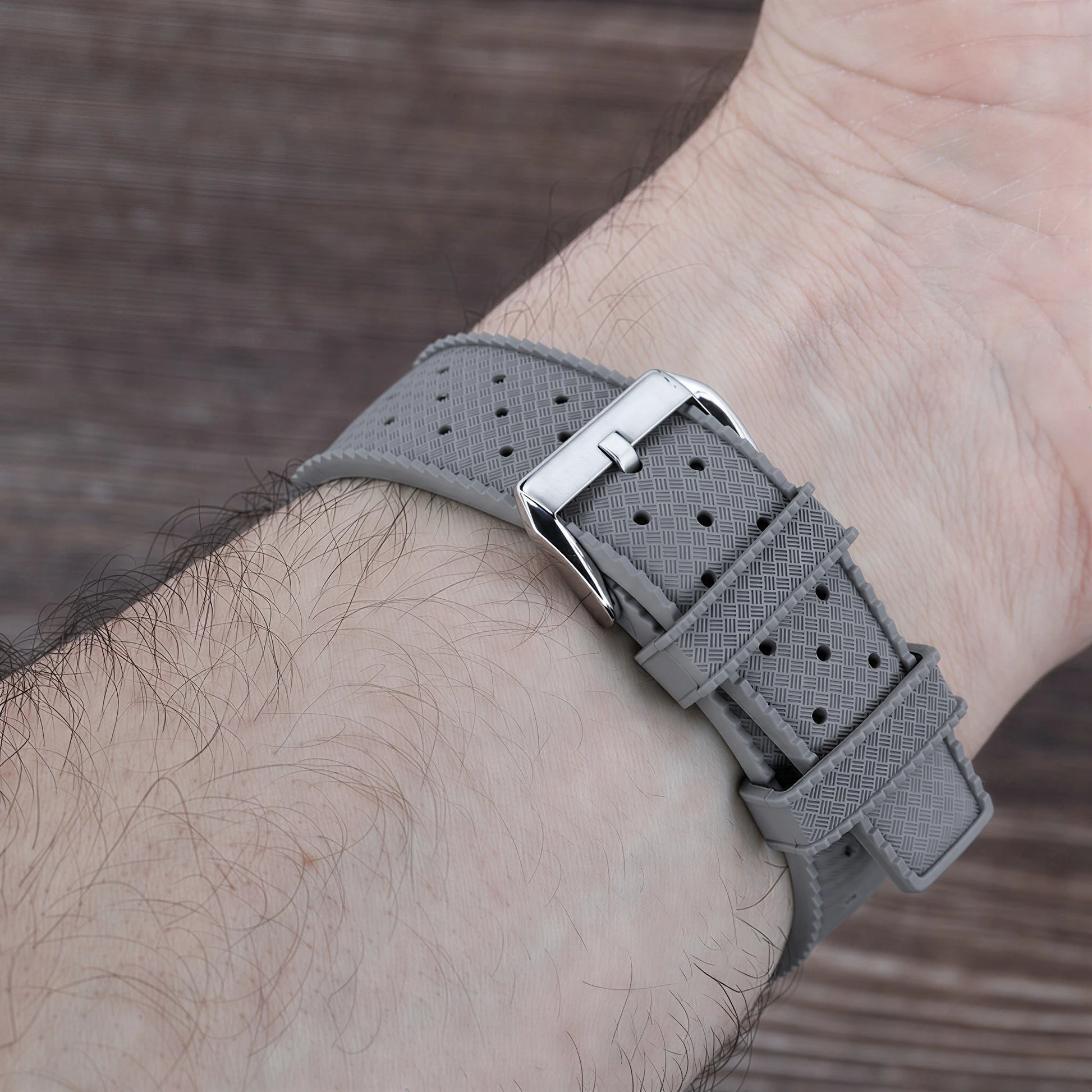 Bracelet Montre Caoutchouc FKM Gris Perforé Vintage Diver Braxen