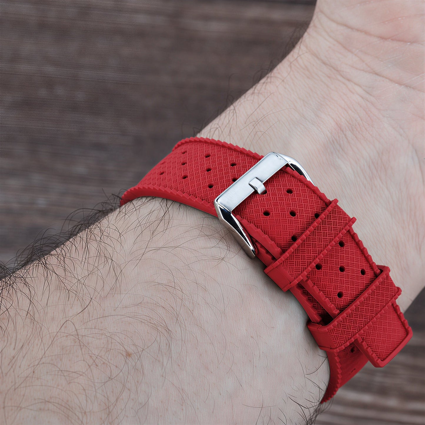 Bracelet Montre Caoutchouc FKM Rouge Perforé Vintage Diver Braxen