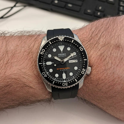 Rubber Strap Noir pour Seiko SKX007 Braxen